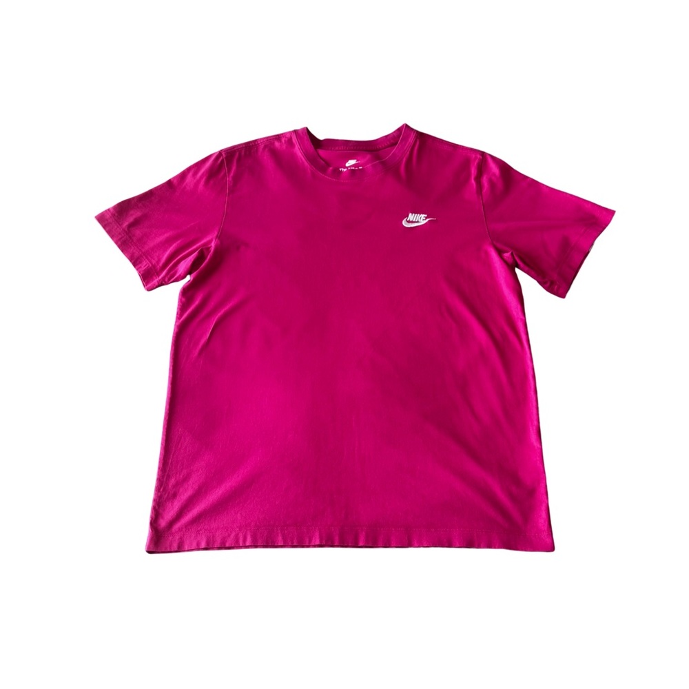 Pink Nike T-shirt